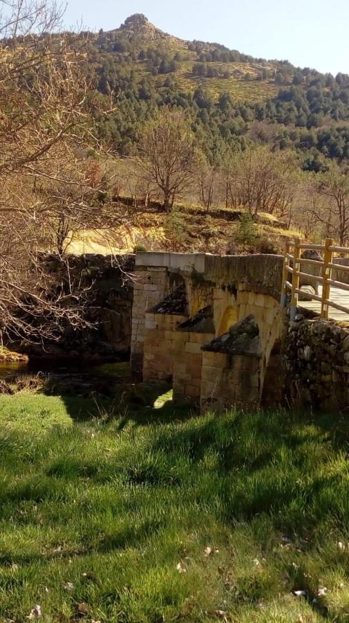 Casa Rural Del Chopo La Aliseda de Tormes Exterior photo