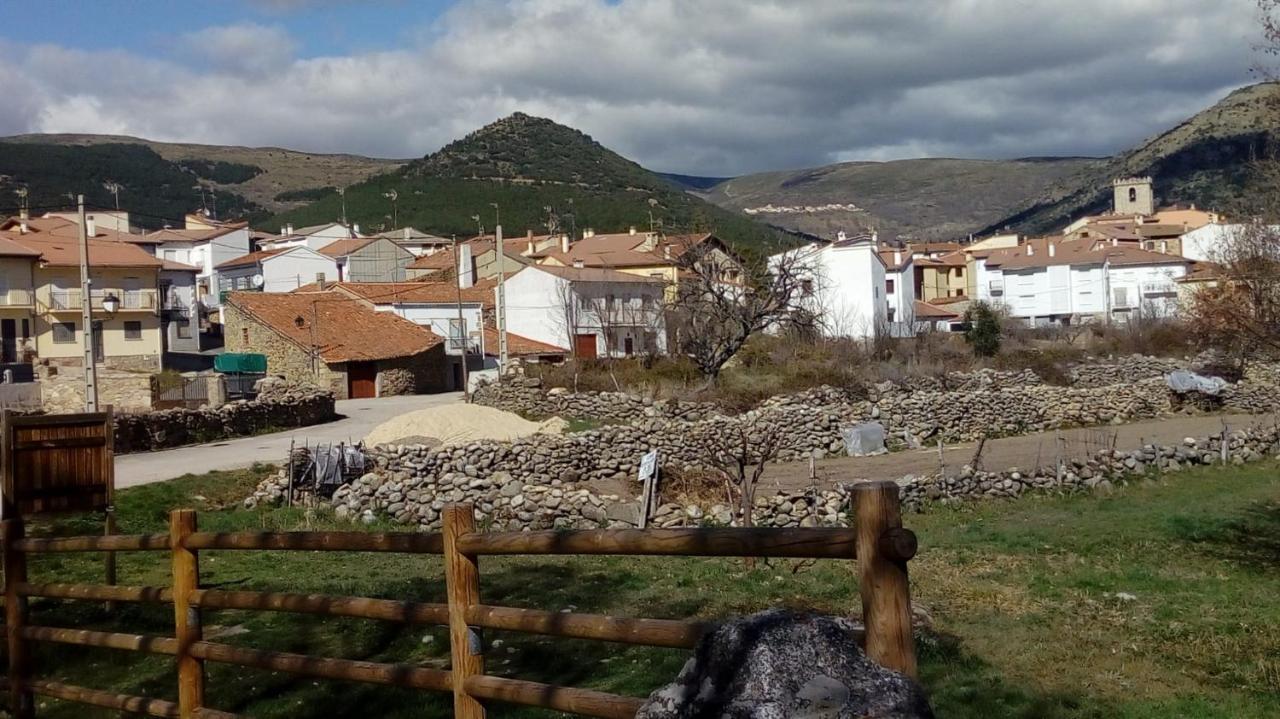 Casa Rural Del Chopo La Aliseda de Tormes Exterior photo